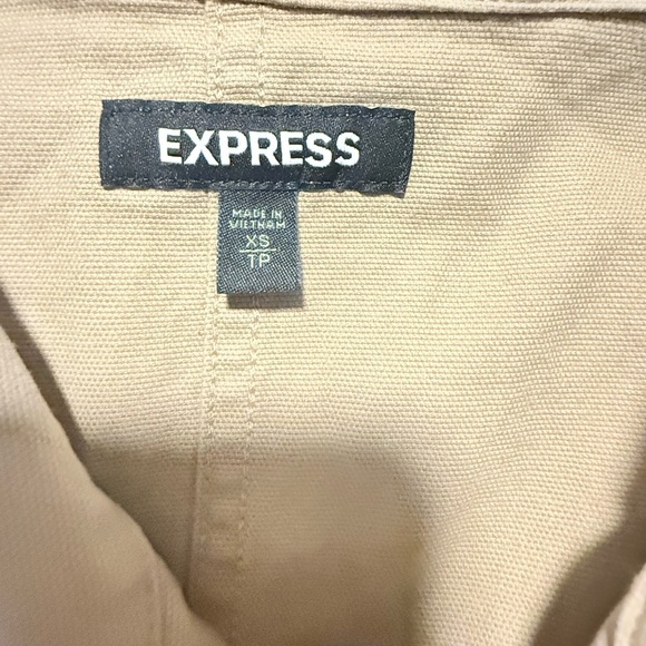 Express Women's Beige Utility Jacket - Picture 6 of 8